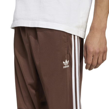 Spodnie dresowe męskie adidas ADICOLOR CLASSICS FIREBIRD brązowe KA0482