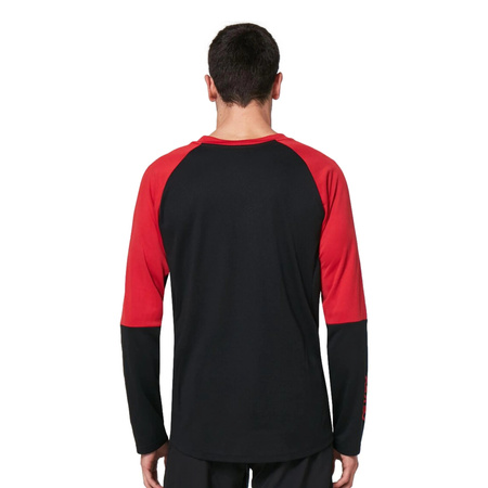 Longsleeve treningowy męski Oakley SWITCHBACK czarny FOA401893-02E