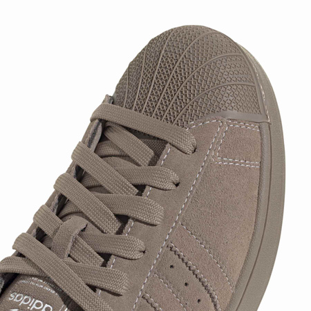 Buty sportowe męskie adidas SUPERSTAR II brązowe KI8493