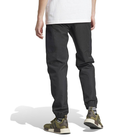 Spodnie dresowe męskie adidas UTILITY CARGO czarne IR9442