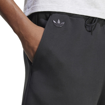 Spodenki męskie adidas NEUCLASSICS czarne HZ3747