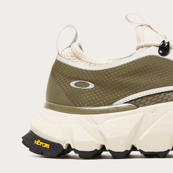 Buty sportowe męskie Oakley LIGHT SHIELD zielone FOF100587-7CE