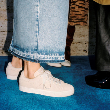 Buty sportowe damskie adidas STAN SMITH CS beżowe IG0344