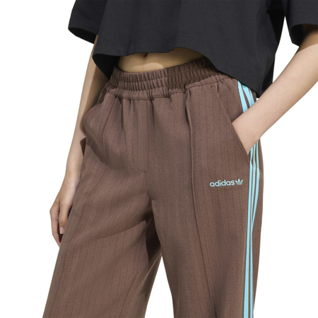 Spodnie dresowe damskie adidas TAILORED brązowe JX5308