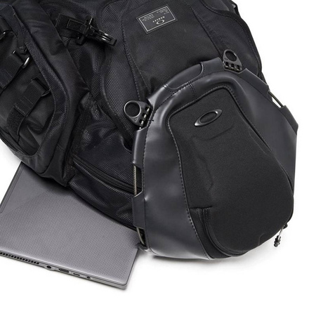 Plecak miejski unisex Oakley KITCHEN SINK 34 L czarny FOS92060A-013