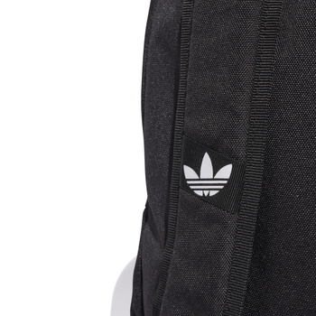 Plecak miejski unisex adidas ADICOLOR CLASSIC czarny JX0209