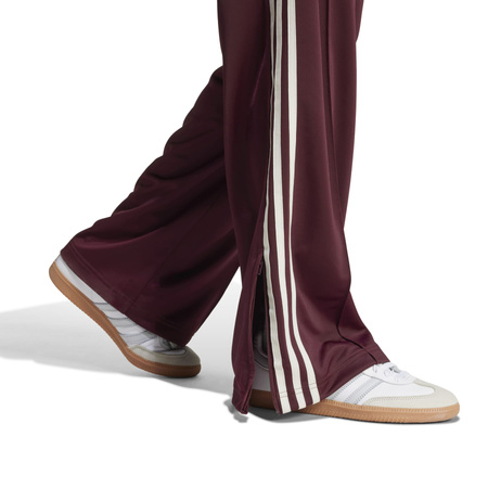 Spodnie dresowe damskie adidas ADICOLOR CLASSIC FIREBIRD bordowe KA7743