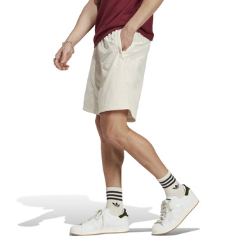Spodenki męskie adidas Rifta Metro beżowe IC8411