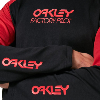 Longsleeve treningowy męski Oakley SWITCHBACK czarny FOA401893-02E