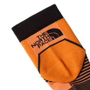 Skarpety do biegów trailowych unisex The North Face TRAIL RUN QUARTER pomarańczowe NF0A882ETNI