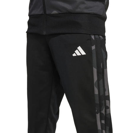 Komplet dresów dziecięcy adidas SEASONAL ESSENTIAL CAMO czarny JN2221