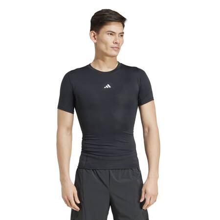 Koszulka treningowa męska adidas TECHFIT czarna JE6698