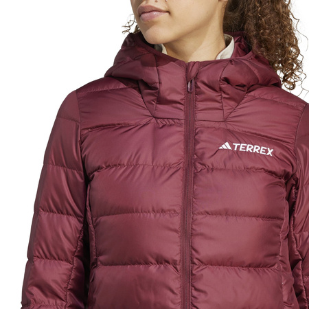 Kurtka z kapturem damska adidas TERREX MULTI LIGHT DOWN bordowa IP6035