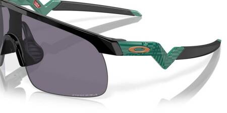 Okulary przeciwsłoneczne dziecięce Oakley RESISTOR czarne OJ9010-20