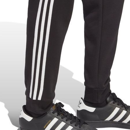 Spodnie dresowe męskie adidas ADICOLOR CLASSICS 3-STRIPES czarne IA4794